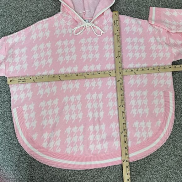 Crown & Ivy Houndstooth Hooded Long Sleeve Poncho Sweater Pink White Large - Picture 11 of 12